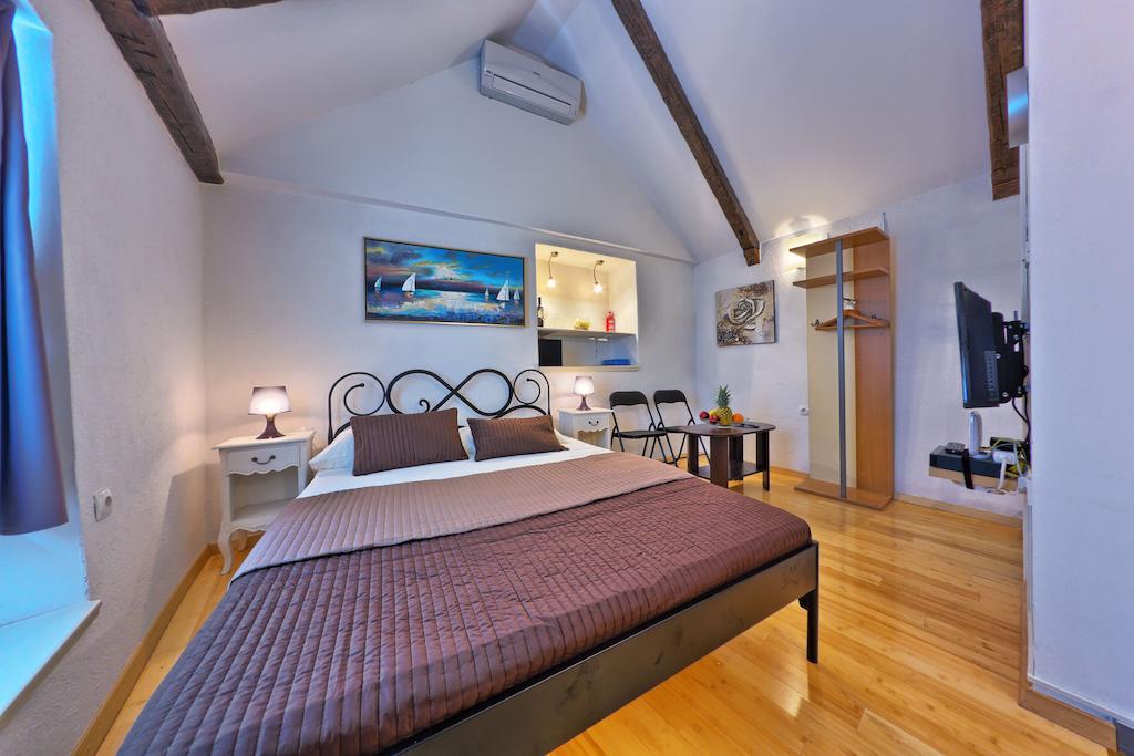 Studio Sime Apartment Split Cameră foto